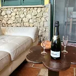 ***** La Casa Di Gio Caltanissetta