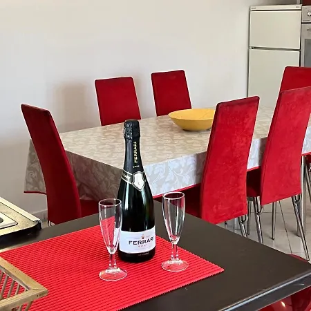 Apartment ***** La Casa Di Gio