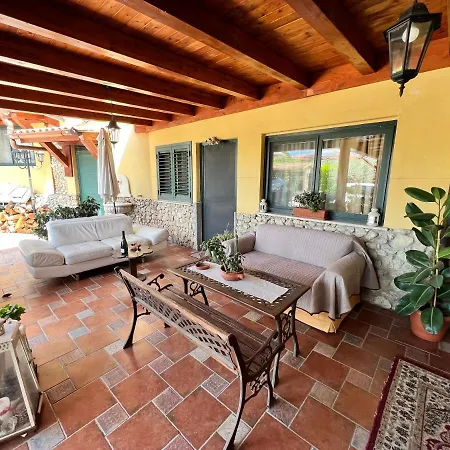 ***** La Casa Di Gio Caltanissetta