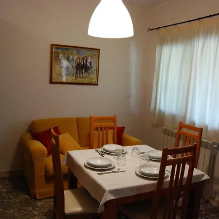 Apartment ***** La Casa Di Gio