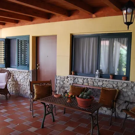 Apartment ***** La Casa Di Gio